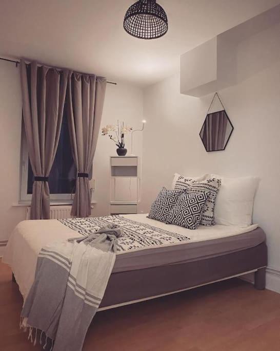 Nancy Appartement En Triplex Plein Centre Eksteriør bilde